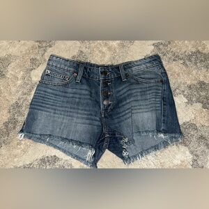 NWT Lucky Brand the cut off short